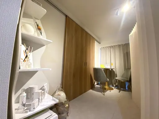 salon83【エイトミー】西船橋店