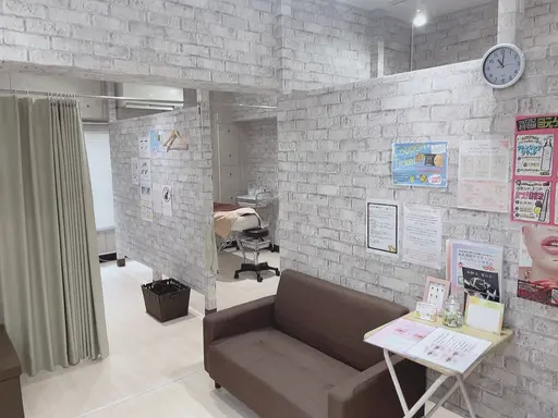 MAQUIA赤羽店