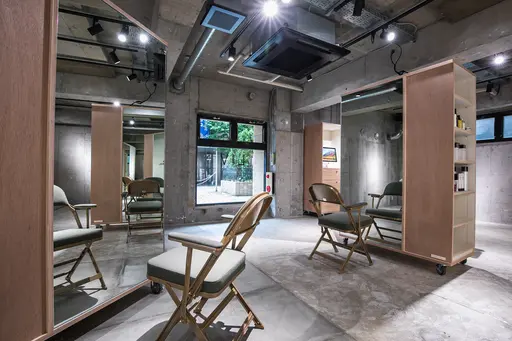 LiV HAIR SALON