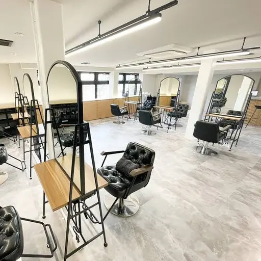 Emitas.宮街道店