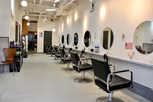 LUCK Hair Space