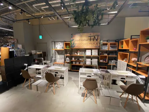 ティーエヌ TSUTAYAマークイズ福岡ももち店