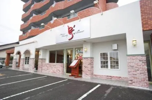 Hair & Beauty B’s amor 半田店