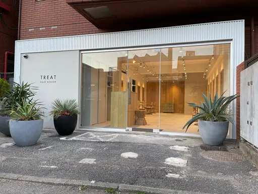 TREAT HAIR DESIGN　津田沼店