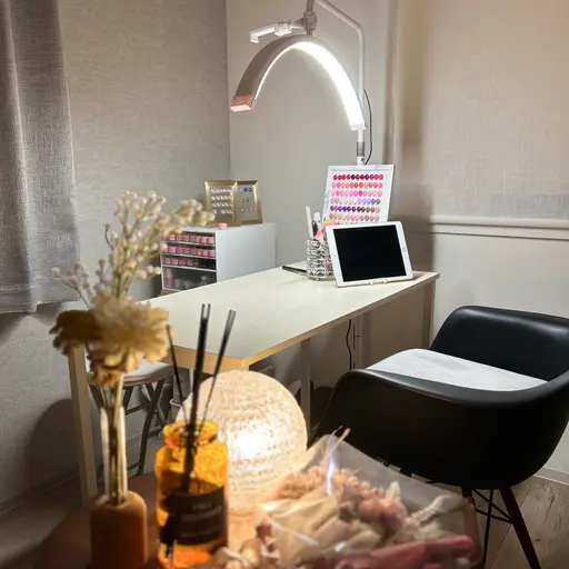 private salon Az