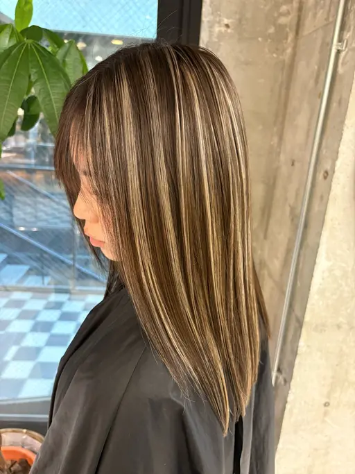 ハイライトカラー🫧＋毛先カット💇🏼‍♀️
