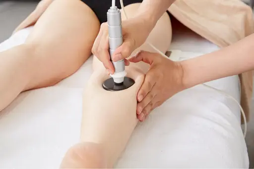 🌸GW得々クーポン🌸高周波60分+マッサージ30分orクロスシェーカー30分✨GW中のご来店はさらに千円引き❣️