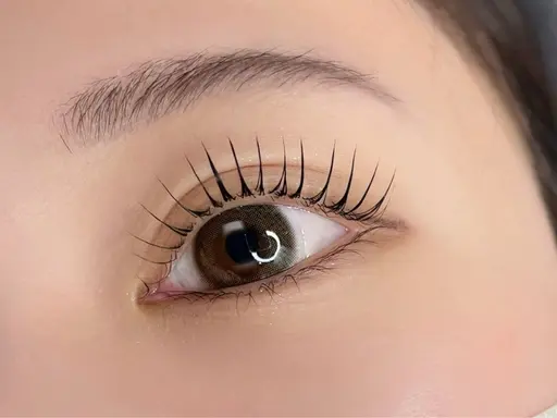 【初回限定】まつげパーマ♥️デザイン豊富🌈人気の束感✨コーティング仕上げ♪　[心斎橋駅/長堀橋駅]