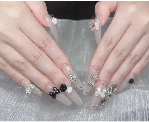 【ハンド長さ出し10本+ワンカラーストーン付き(330円迄)し放題】