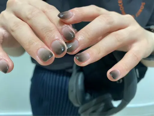 4月17日 10時~18時限定募集！(オフなし)グラデーション【濃いめカラー限定】