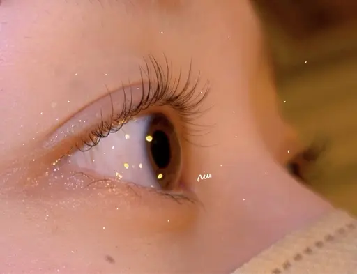 🍀ふんわりカールのまつげパーマ👀✨現金のみ🙏🏻