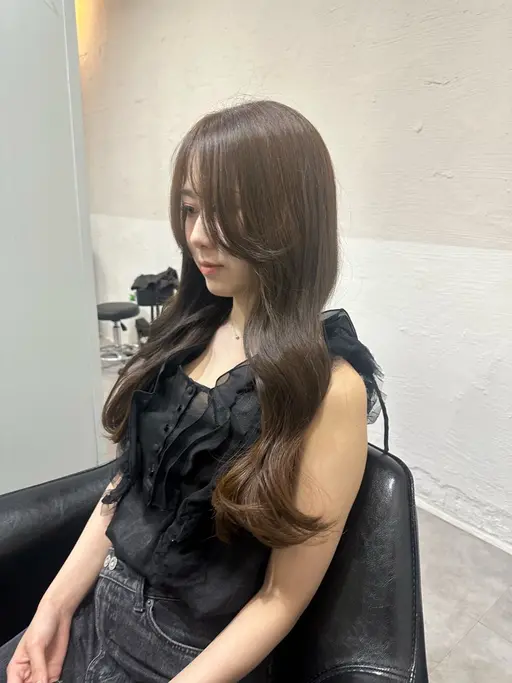 《今月限定》ヘアカラー+顔周りカット🇰🇷💖