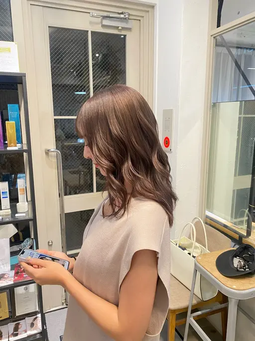 ブリーチリタッチ(3cm以内)＋ケアカラー💫