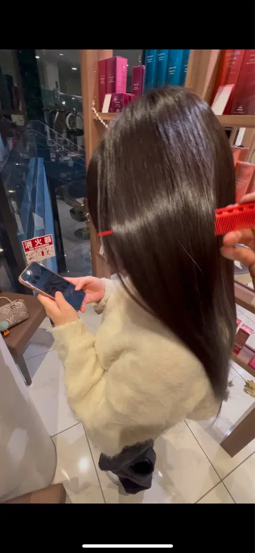 🩵カット+極上縮毛矯正+トリートメント🩵