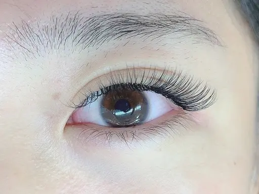 【オフあり】（LEDオフ🆖）🧤ボリュームラッシュ時間内付け放題/最低本数200本🏠15時🍓🐾