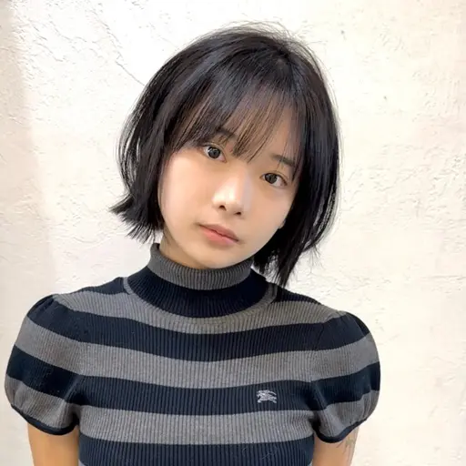 【撮影モデル】10代​〜​20代限定レイヤーボブ　✨カット+透明感カラー※補足説明読んでください⭐️画像のようなスタイル⭐️