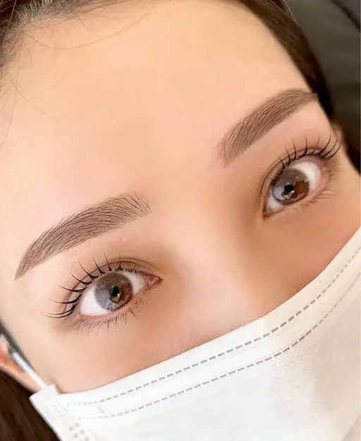 パリジェンヌ＋眉ワックス