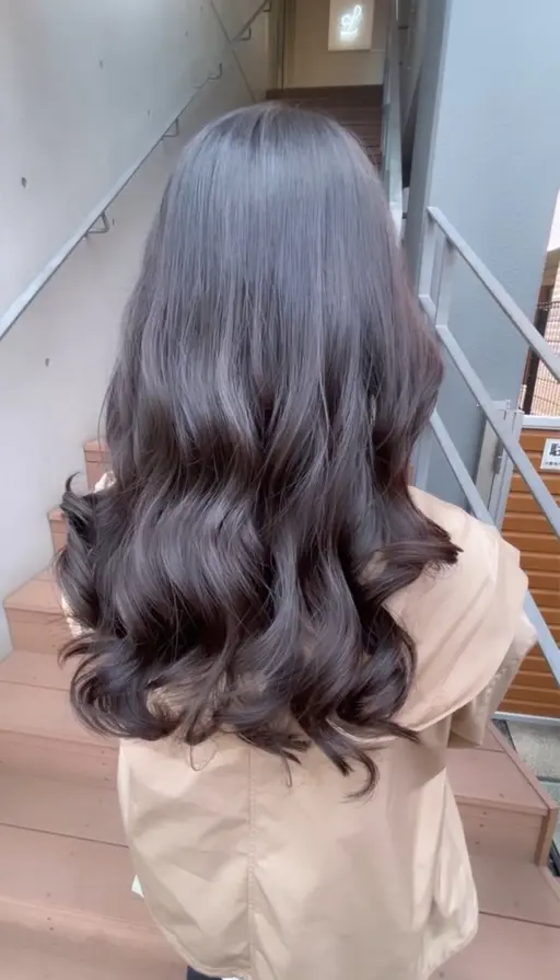 【ロング限定】コテ巻き風/韓国風パーマ（カット込み）