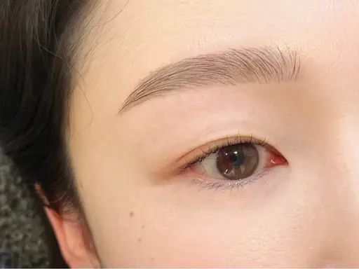 期間限定🫧【25歳以下の女性のみ】眉ワックス＋間引き（メイク込み）