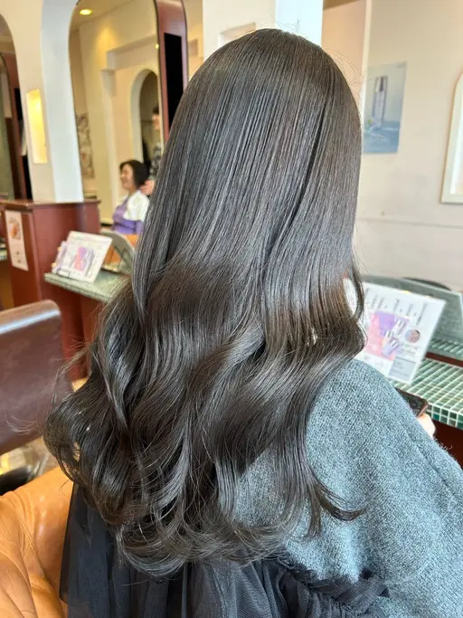 【新生活にオススメ☆】平日限定カット+髪質改善水光カラー☆