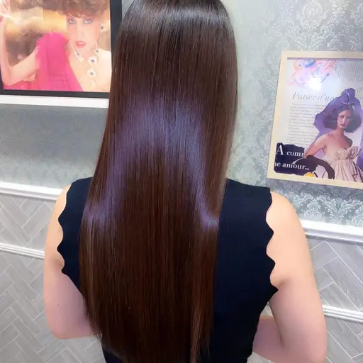 🉐乾かしただかでストーレトヘアに✨艶髪特化☔️カット💇🏻♀️+美髪縮毛矯正💎+前処理トリートメント🩵