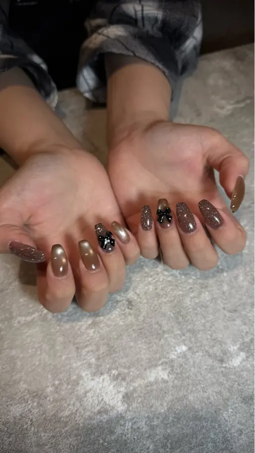 ワンカラー✨【オフ込み】2色選択可🙆‍♀️ラメ・マグネットネイル選択OK💅🏻