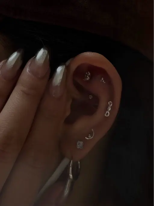 【付け放題】耳つぼジュエリー