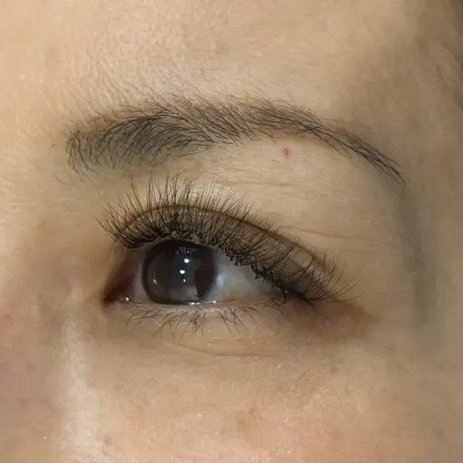 ボリュームラッシュ​〜​100束（300​〜​400本）オフ込み