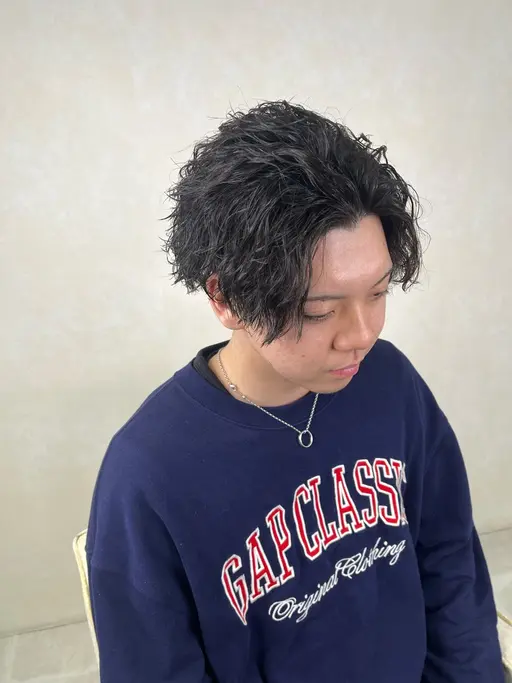 【ダメージレス×色気パーマ】メンズカット＋ケアパーマ＋トリートメント　¥8100円