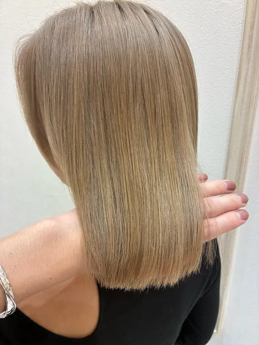 ミディアムレイヤーカット※撮影モデル※