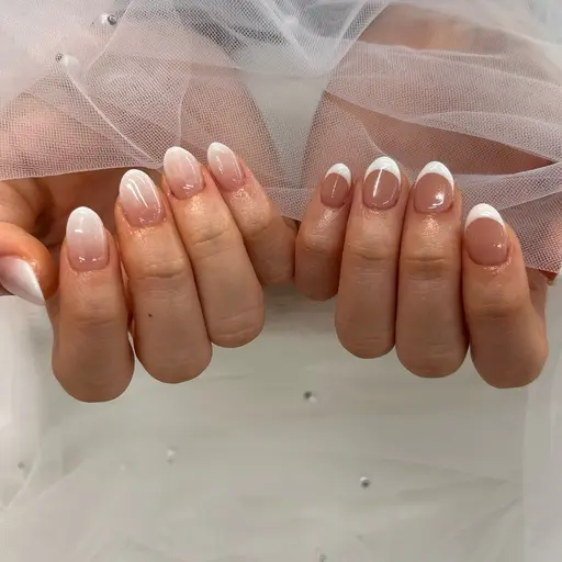 【1日1名練習モデル】白 カラグラ・フレンチ ⚠️オフ代別途 ※必ず注意事項をご確認ください‼️