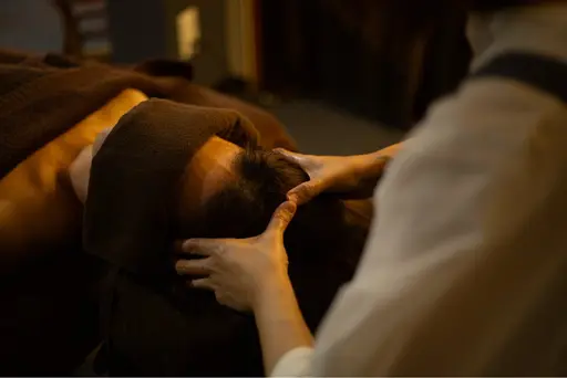 【1番人気】ボディケア＋フットケア (足つぼ)1時間45分コース