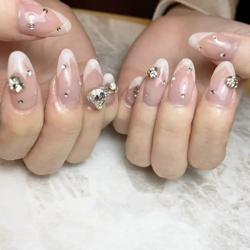 オフ込み 持込アートし放題75分 インスタやお好きな画像を見せて下さい✨