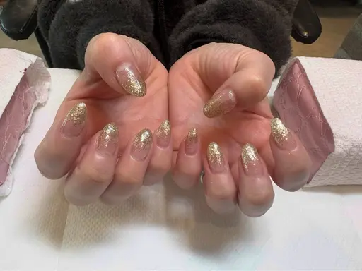 すぐ予約限定💘ハンドネイル(ラメグラデーション)ꯁꯧꯁꯧꯁꯧ♡♡