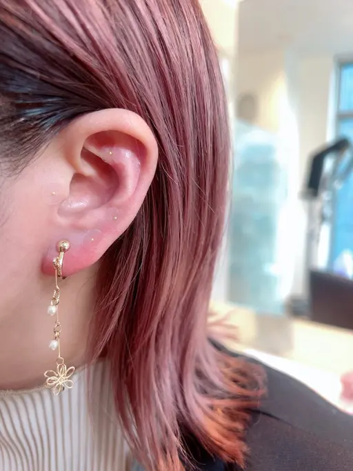 【👼minimo限定価格🌈】耳ツボジュエリーなしコース(両耳12粒まで)耳マッサージ付き⟡.·*￥2800