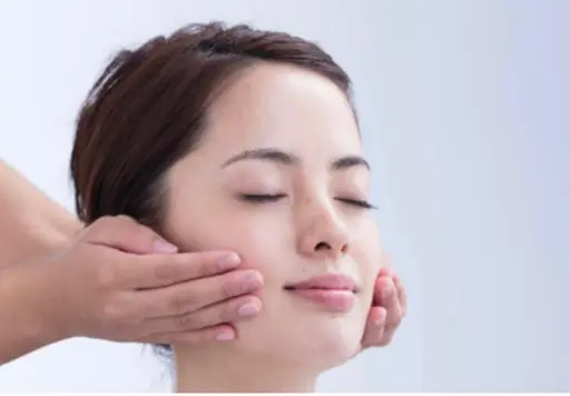 フェイシャルマッサージ➕超音波エステ(ハリ感エステ)➕トリートメントパック(ホワイト・リンクル・ケアナ・アクア)