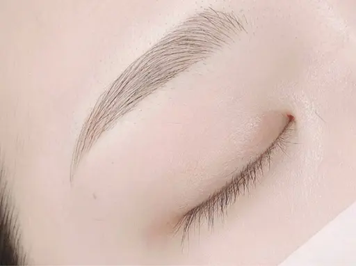 【オーダーメイド眉毛】Wax＋美眉スタイリング