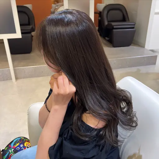 【⭐️当日SALE⭐️】カット＋全体艶カラー💞オイルトリートメント付き👏🏻✨✨