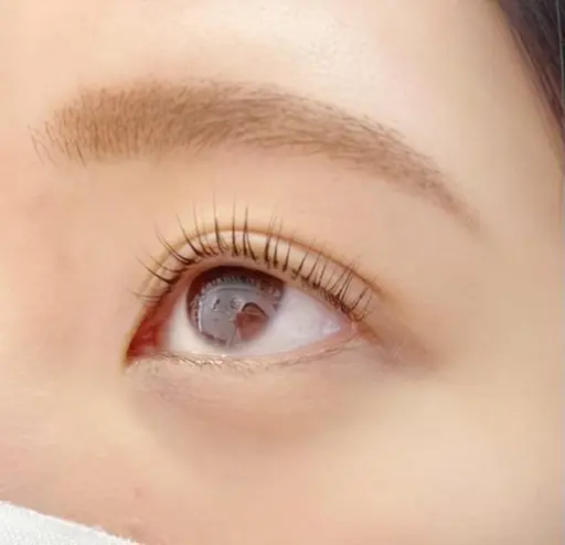 パリジェンヌorラッシュリフト😇【アイシャンプー美容液コーティング仕上げ】