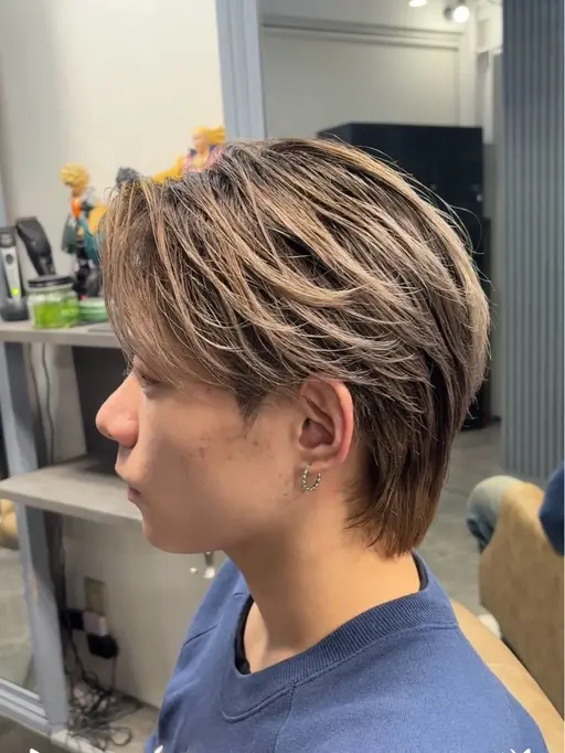 🚨22歳以下の学生限定🔥今流行り🔥【メンズカット＋バレイヤージュカラー】7700​〜​