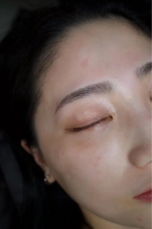 本日限定　眉毛wax半額