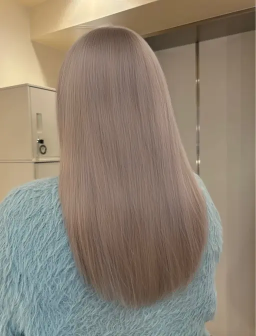 【黒髪卒業🎀】トリプルカラー(2ブリーチ+カラー)（ケアブリーチ込み）＋オージュアトリートメント🎀