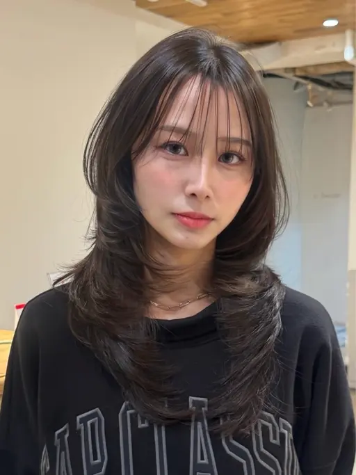 4月限定価格‼️通常料金→半額⭕️カット艶カラープレミアムトリートメント🦢🎀 (ロング、スタイリング料金込)