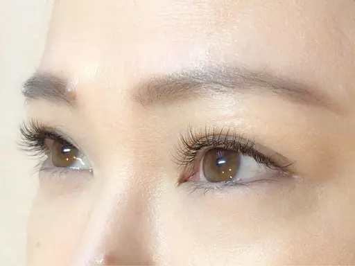 【話題のLEDマツエク♡体験モニター募集】フラットラッシュ​〜​120本まで、オフなし（オフのある方はご相談ください）