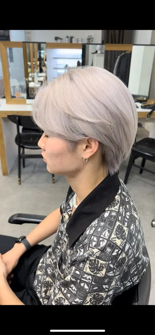 💎ブリーチリタッチカラー+システムトリートメント💎