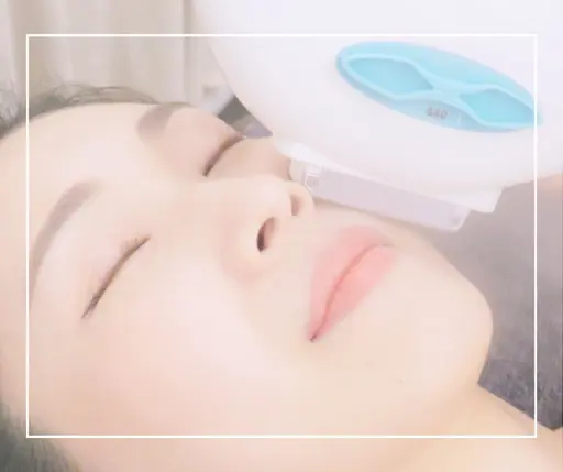 【人気No.1フェイシャル】☆Eライト☆~高周波＆フォト光のW照射~