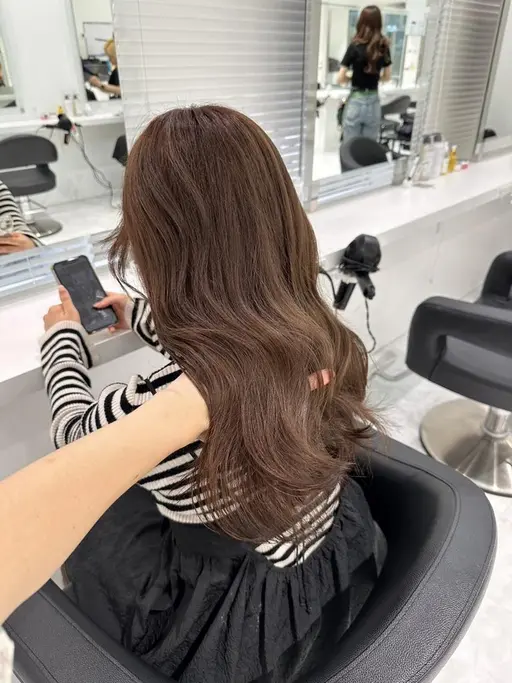 【🪡低ダメージで透明感🪡】モデルの様な透明感カラー➕炭酸スパ🤍2200円​〜​🤍