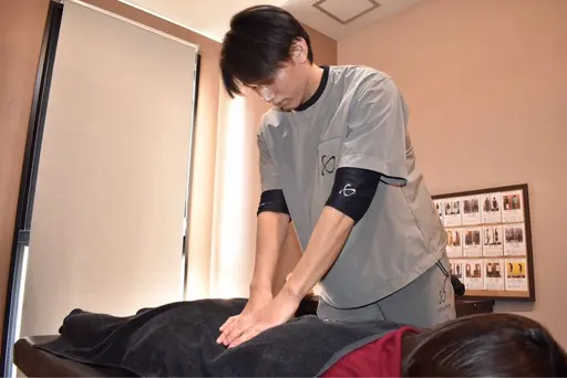 【姿勢改善整体】日常での肩のだるさ、腰の痛みがある方におすすめ！✨