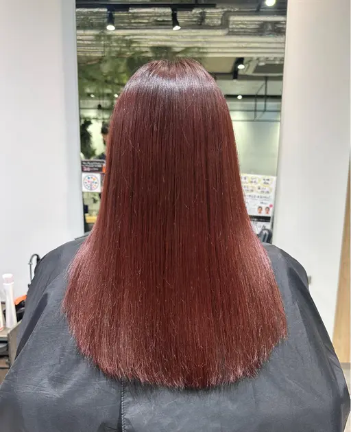 ✨ヘアカラー✨　（水曜日・土曜日）