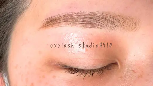 アイブロウ　カラー